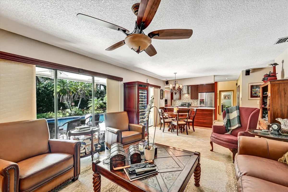 Photo 7 at 11350 NW 1ST Place, Coral Springs
