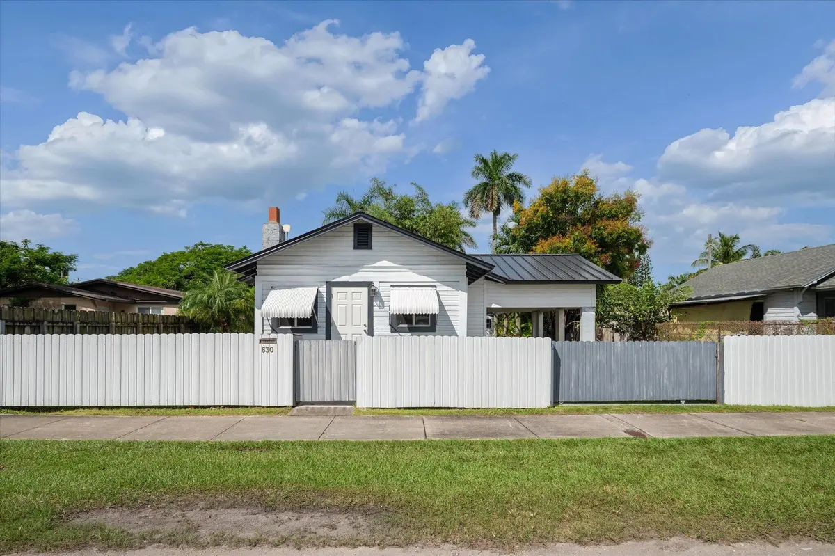01-Puls-630 NW 6th Ave-1 at 630 NW 6 Avenue, Homestead