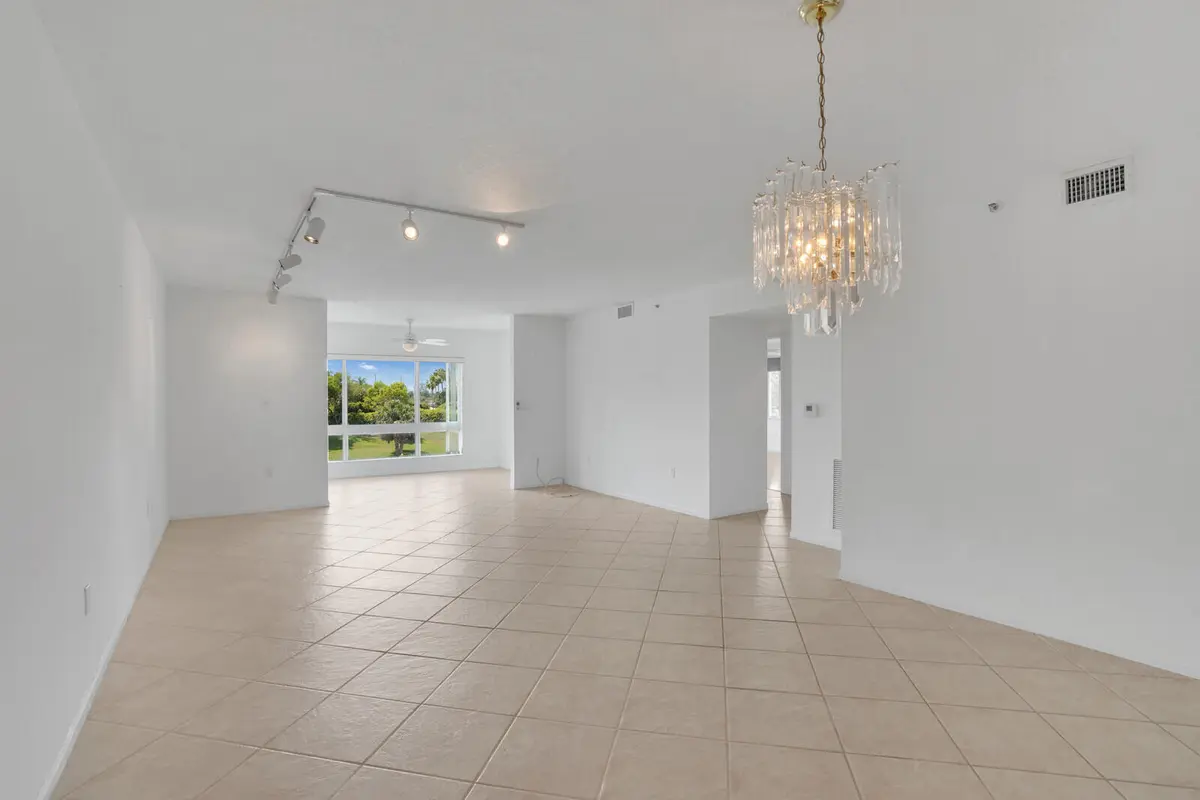 09_Image_9_mls at 5874 CRYSTAL SHORES Drive 308, Boynton Beach