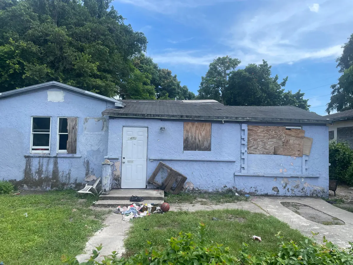 Exterior Front at 2470 NW 87TH Street, Miami