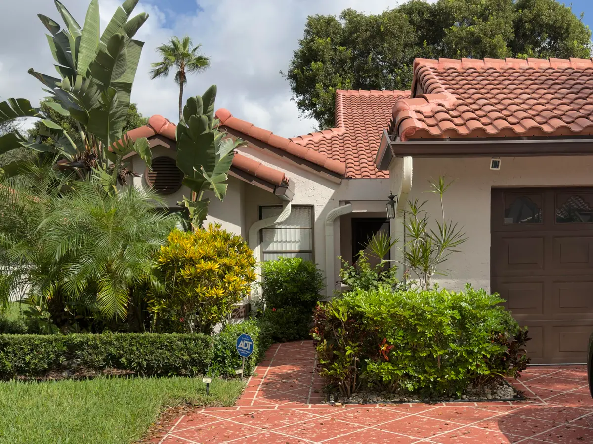Charming Villa at 6364 Kings Gate Circle, Delray Beach