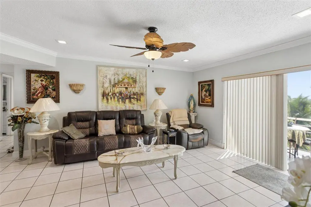 03-U9A8192 at 3940 NW 42ND Avenue 417, Lauderdale Lakes