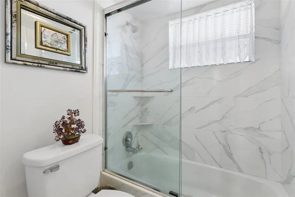 08-U9A8213 at 3940 NW 42ND Avenue 417, Lauderdale Lakes