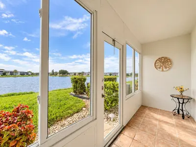 158 CHATHAM H, West Palm Beach – Condominium for sale