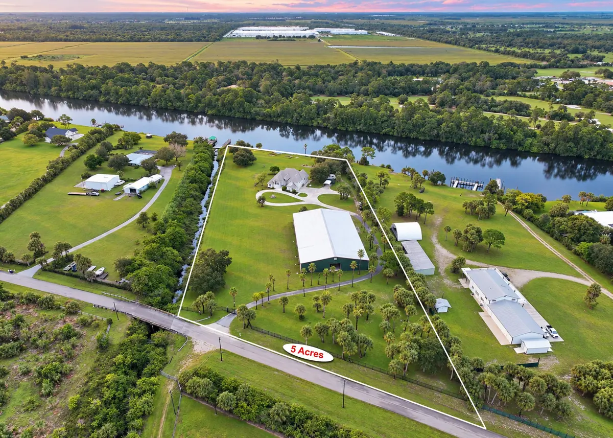 10225 SW Green Ridge Ln 004a at 10225 SW Green Ridge Lane, Palm City