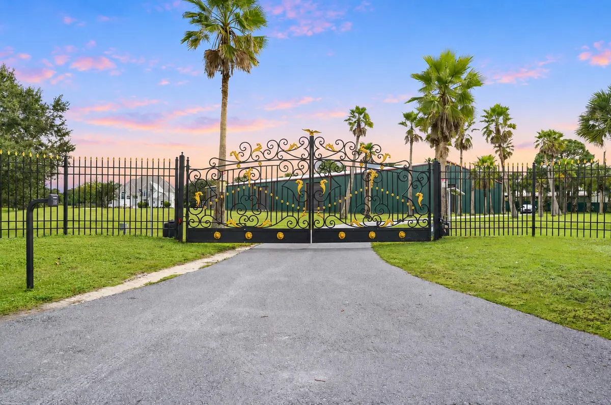 10225 SW Green Ridge Ln 008 at 10225 SW Green Ridge Lane, Palm City