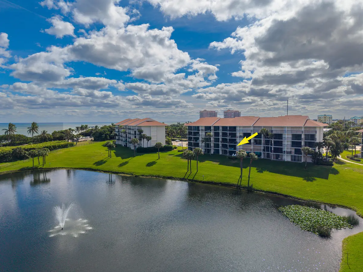 Beach- Lake front at 601 S SEAS Drive 204, Jupiter