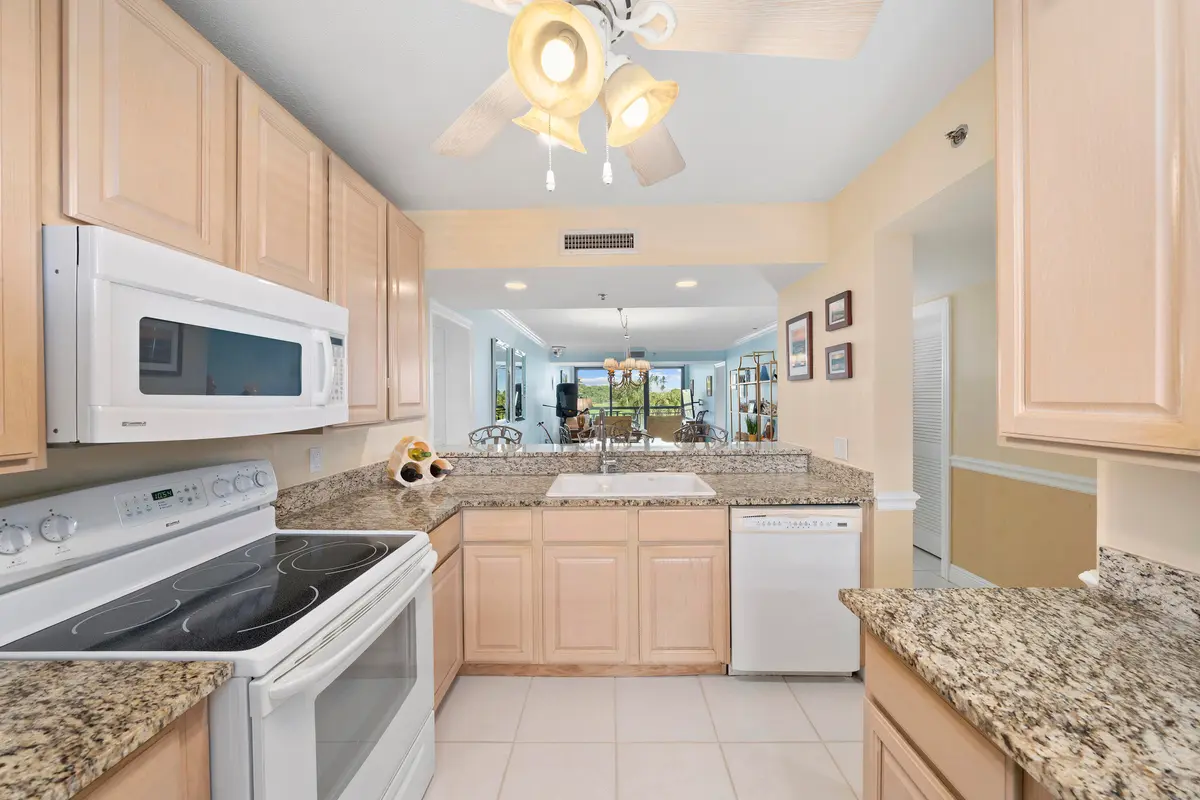 Beautiful Kitchen at 601 S SEAS Drive 204, Jupiter