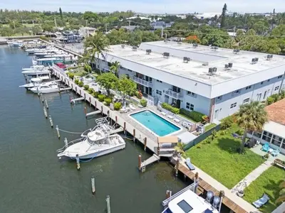 2400 NE 16TH Street 212, Pompano Beach – Condominium for sale
