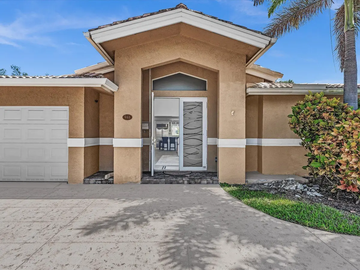 04-FPP00271 at 948 SE 10TH Court, Pompano Beach