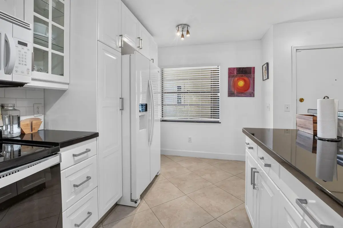 7-web-or-mls-DSC_6488 at 23344 CAROLWOOD Lane 505, Boca Raton