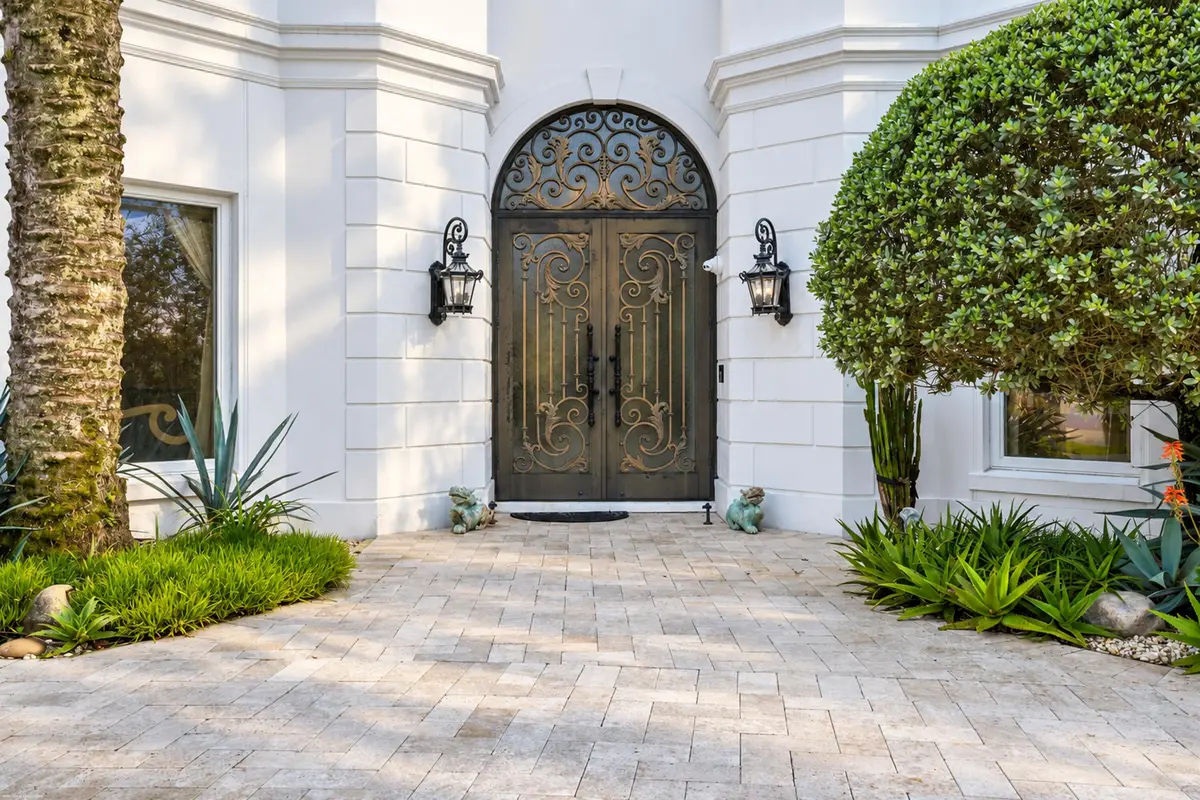 Entry Walkway at 2344 Golf Brook Drive, Wellington