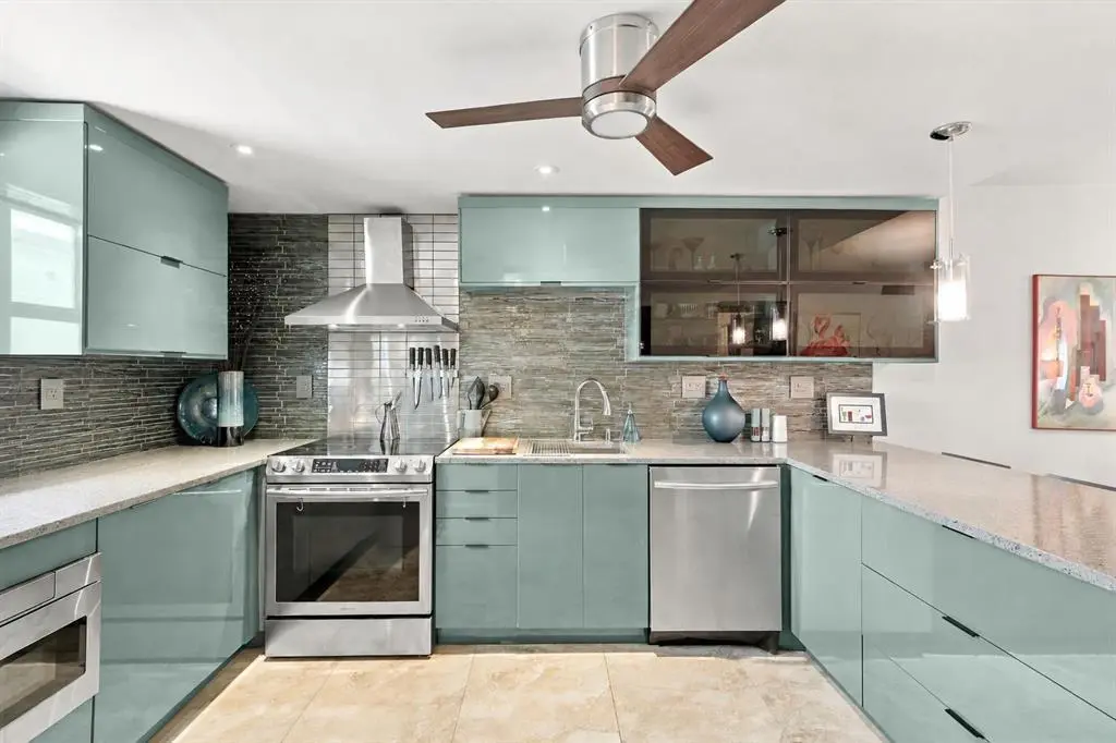 1GetMedia at 4629 POINCIANA Street 306, Lauderdale-By-The-Sea