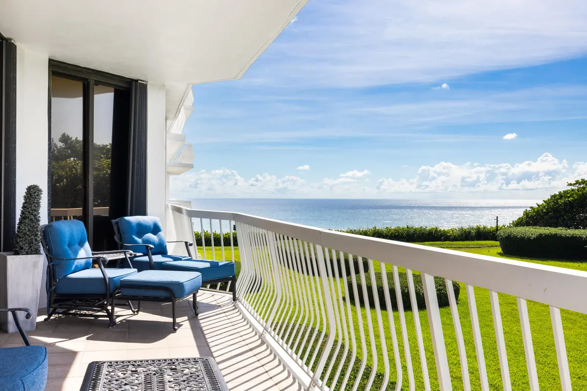 37_et6a1087 at 2100 S Ocean Boulevard 206 S, Palm Beach