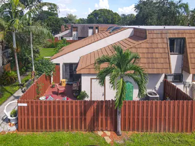 4155 PALM BAY Circle C, West Palm Beach – Townhouse for sale