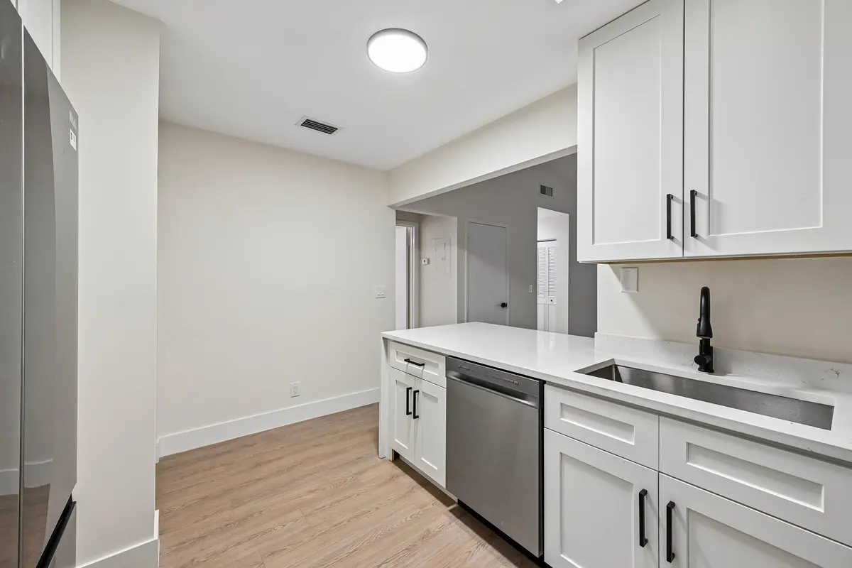 12-web-or-mls-SE Hobe Ridge Ave-S2905-01 at 9095 SE Hobe Ridge Avenue, Hobe Sound