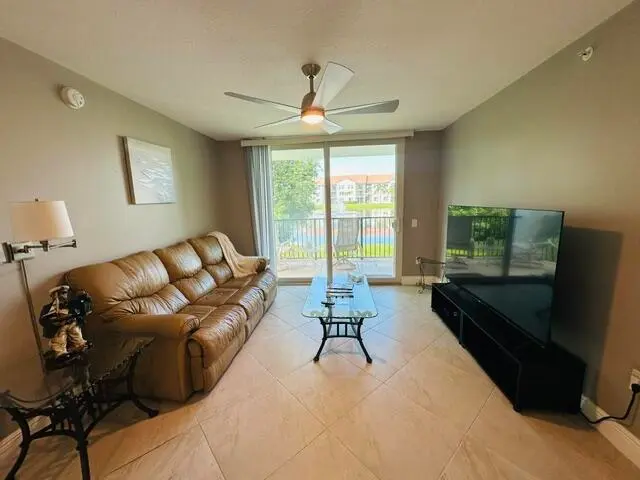 Living Room at 902 Villa Circle, Boynton Beach