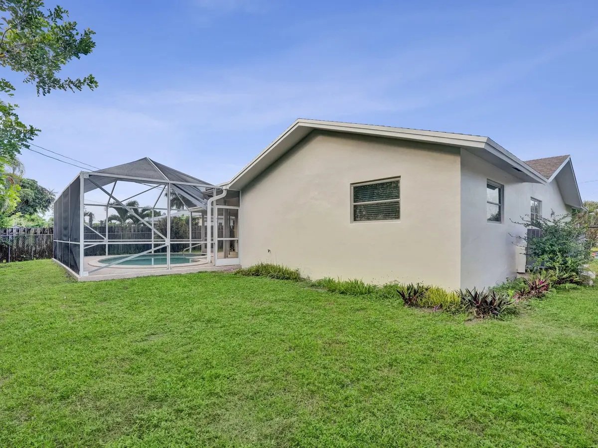 backyard 2 at 4850 NW 5TH Terrace, Boca Raton