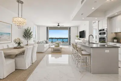 1 Water Club Way 604, North Palm Beach – Condominium for sale