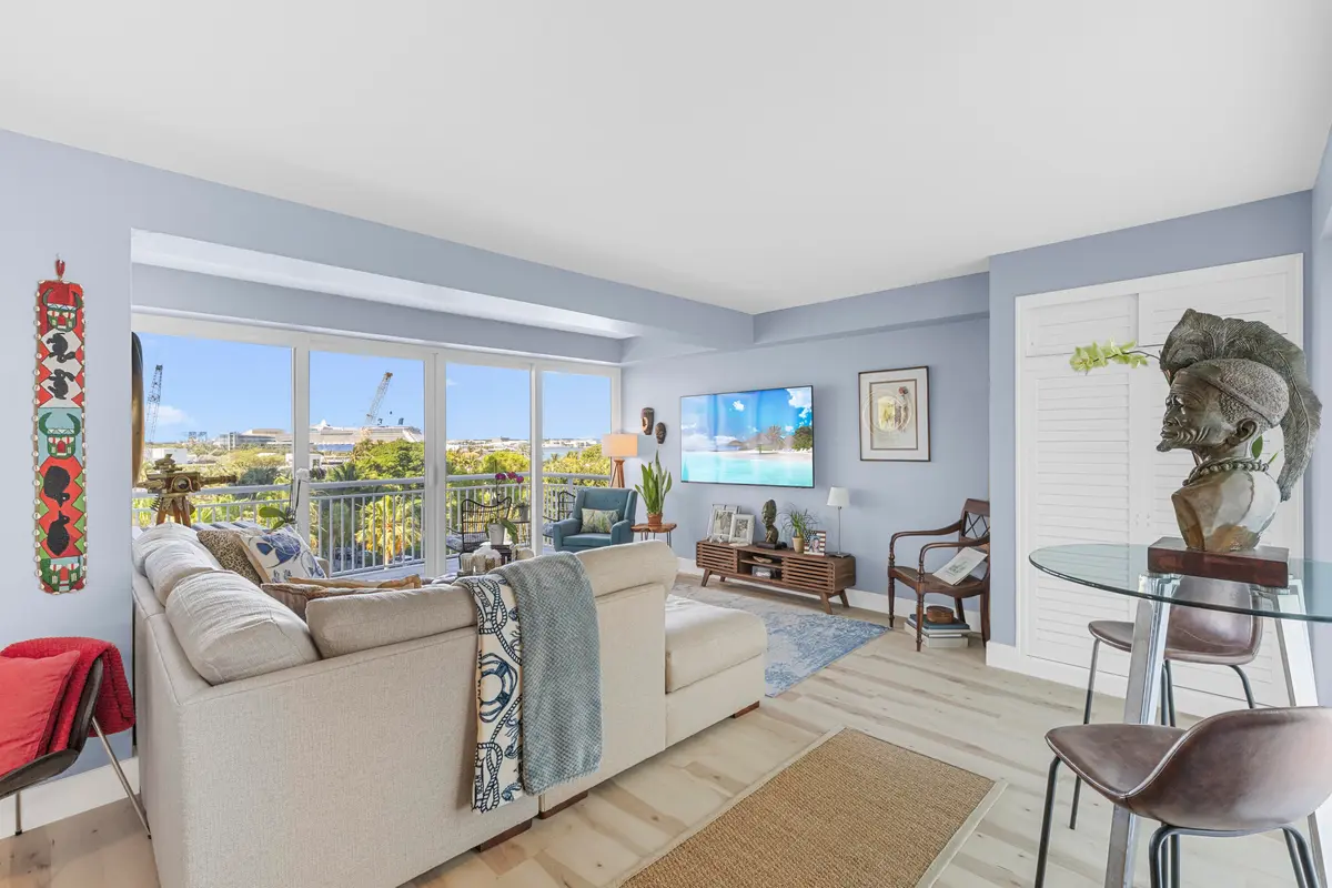 R6II4794 at 1920 S OCEAN Drive 611, Fort Lauderdale