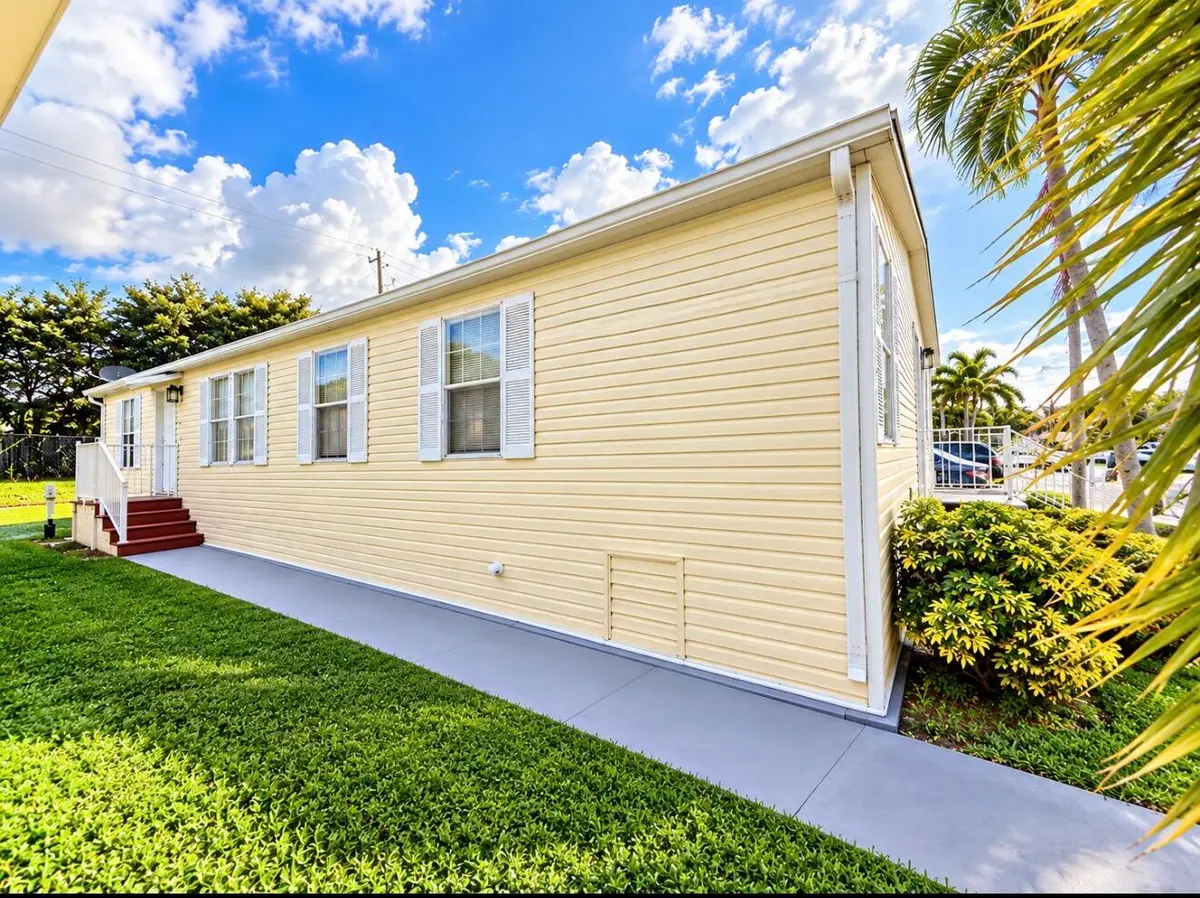 MLS_33 at 76 Plantation Boulevard, Lake Worth