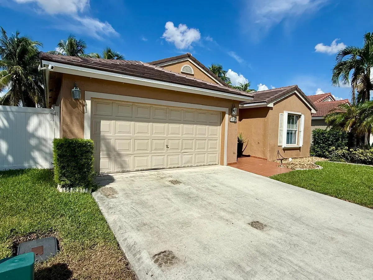 WhatsApp Image 2026-10-07 at 9.28.55 AM at 870 NW 166TH Avenue, Pembroke Pines