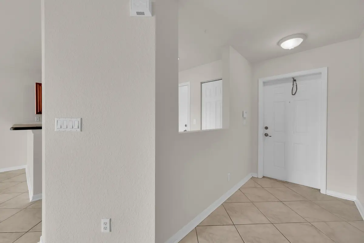 Entryway at 5313 SE Jennings Lane, Stuart
