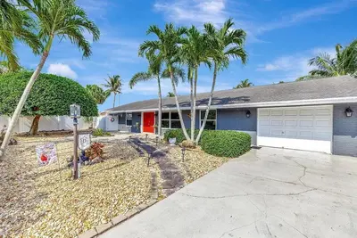 7187 THOMPSON Road, Boynton Beach – Single Family Residence for rent