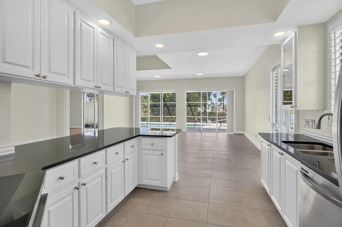 19-web-or-mls-BS1A9429 at 8187 XANTHUS Lane, Wellington