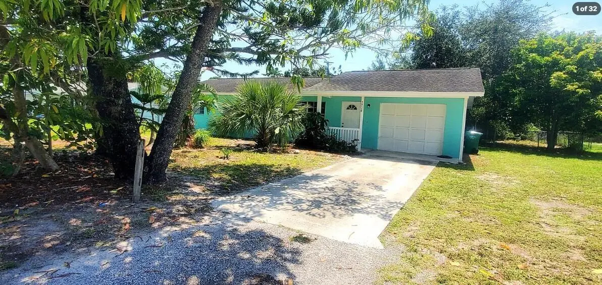 2716 navajo at 2716 NAVAJO Avenue, Fort Pierce
