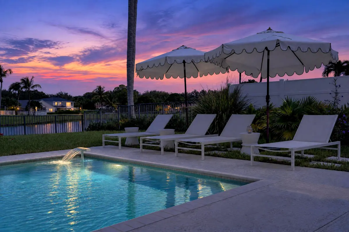 DSC00568_twilight at 3995 Laurelwood Lane, Delray Beach