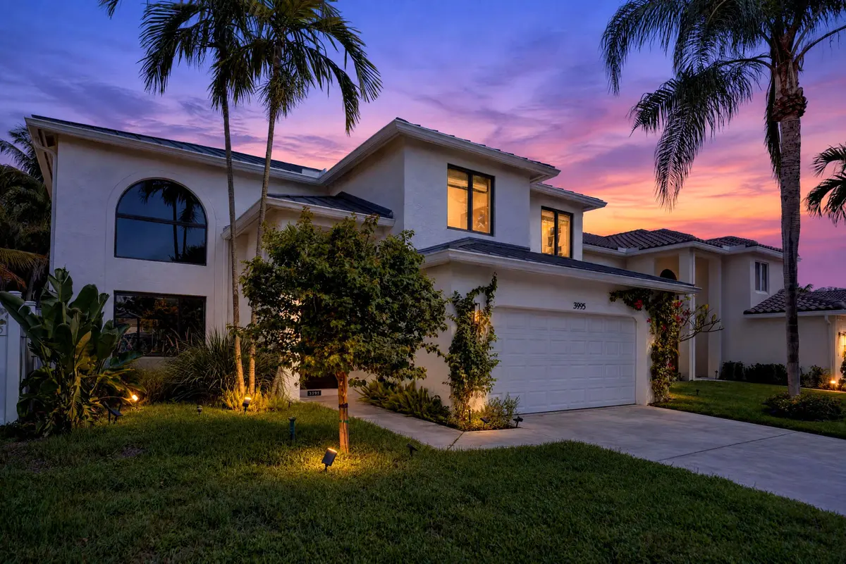 DSC00625_twilight at 3995 Laurelwood Lane, Delray Beach