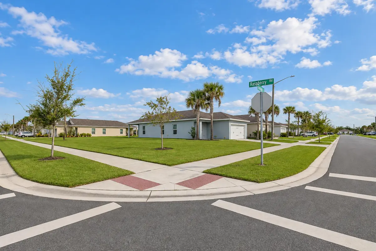Corner Lot at 521 Cherimoya Street, Fort Pierce