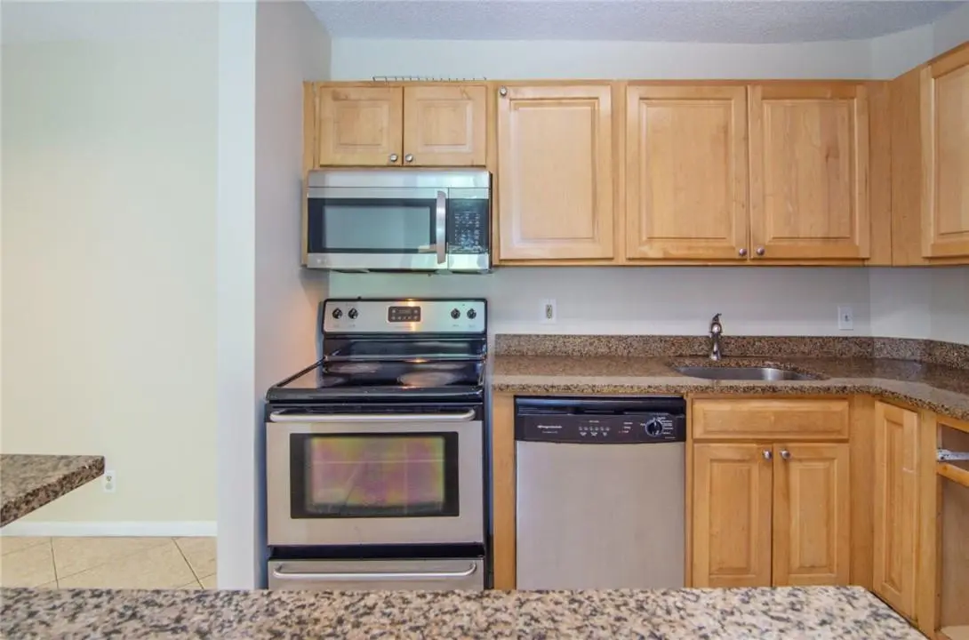 Photo 5 at 10701 CLEARY Boulevard 306, Plantation
