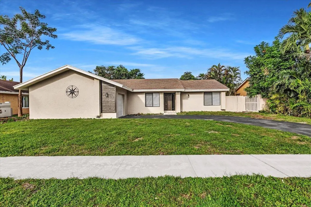 837 SW 56TH Avenue, Margate, FL – photo 1