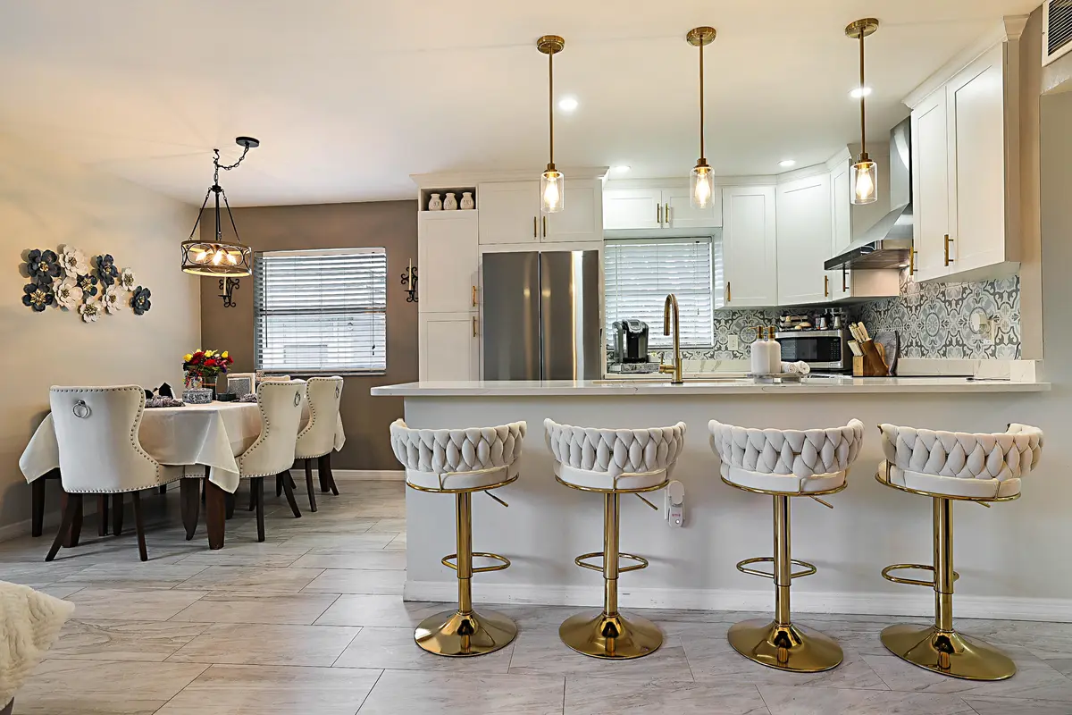 136 Tuscany B-15 at 136 Tuscany B, Delray Beach