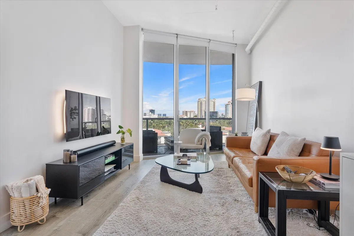 05-3029 NE 188th St #610_005 at 3029 NE 188TH Street 610, Aventura