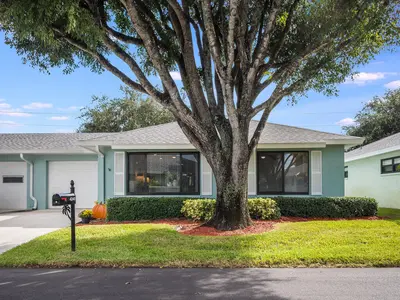 4240 Mango Tree Court B, Boynton Beach – Condominium for sale