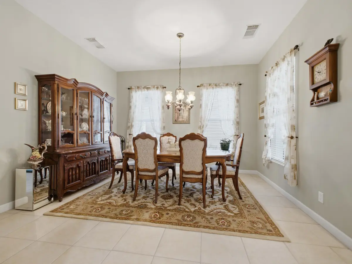 Dining at 10551 SW KELSEY Way, Port St. Lucie