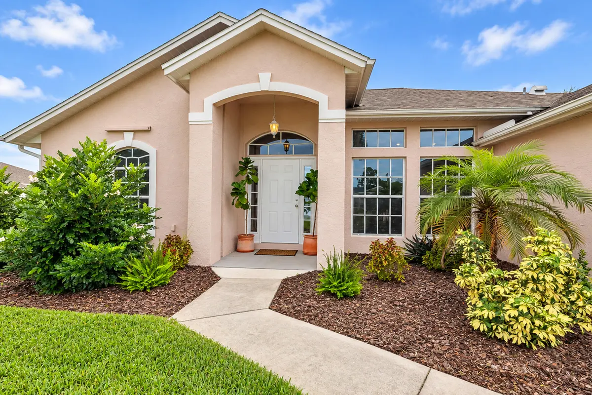 Front of house at 103 SW Pilsner Circle, Port St. Lucie
