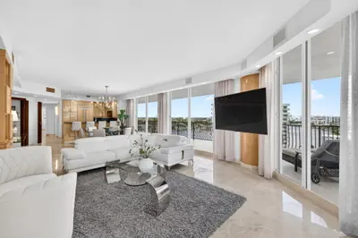100 S Birch Road 1202C, Fort Lauderdale – Condominium for rent