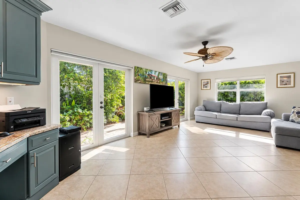 F340F349-12F9-42B9-A6CC-0E5340BDD46C at 491 NEPTUNE Road, Juno Beach