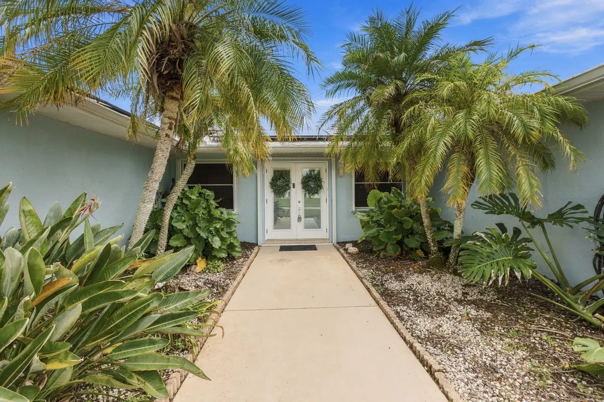 180 NE Surfside Avenue, Port St. Lucie, FL – photo 5