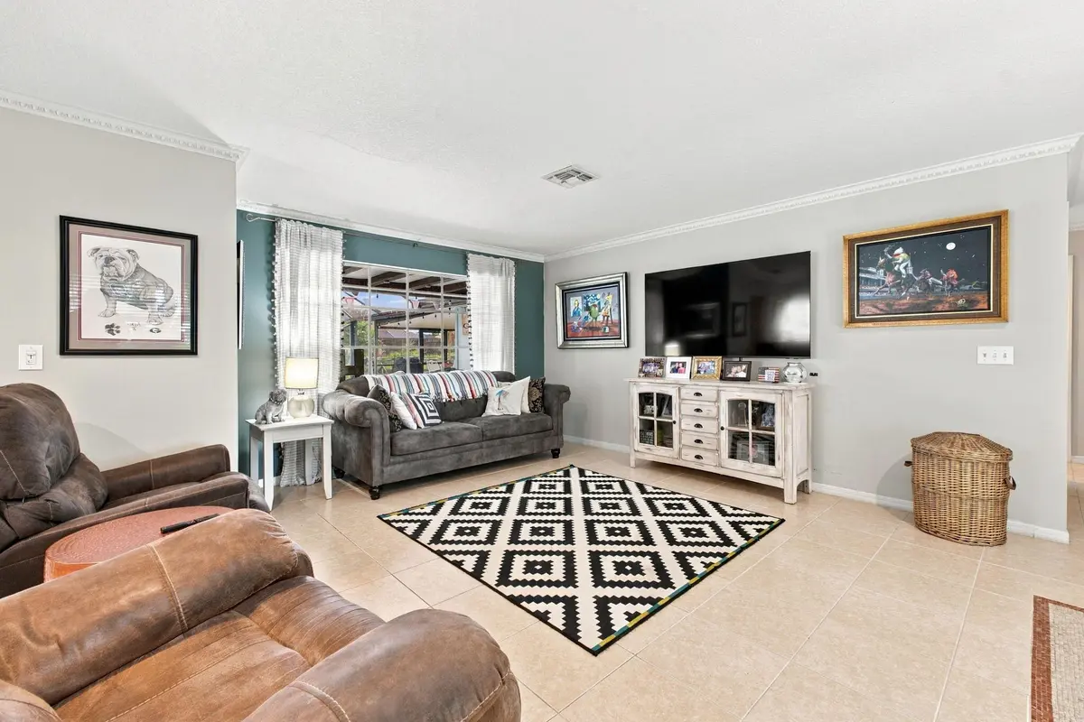180 NE Surfside Avenue, Port St. Lucie, FL – photo 6