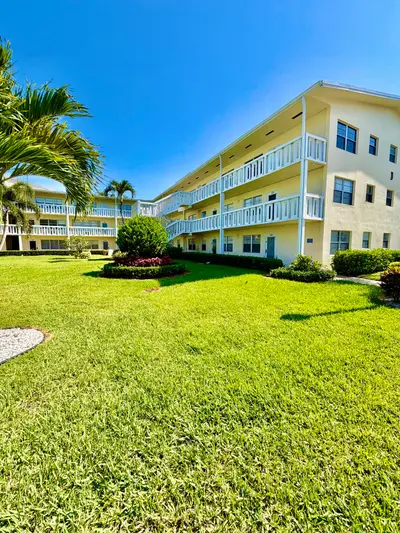 153 Dorset D, Boca Raton – Condominium for sale