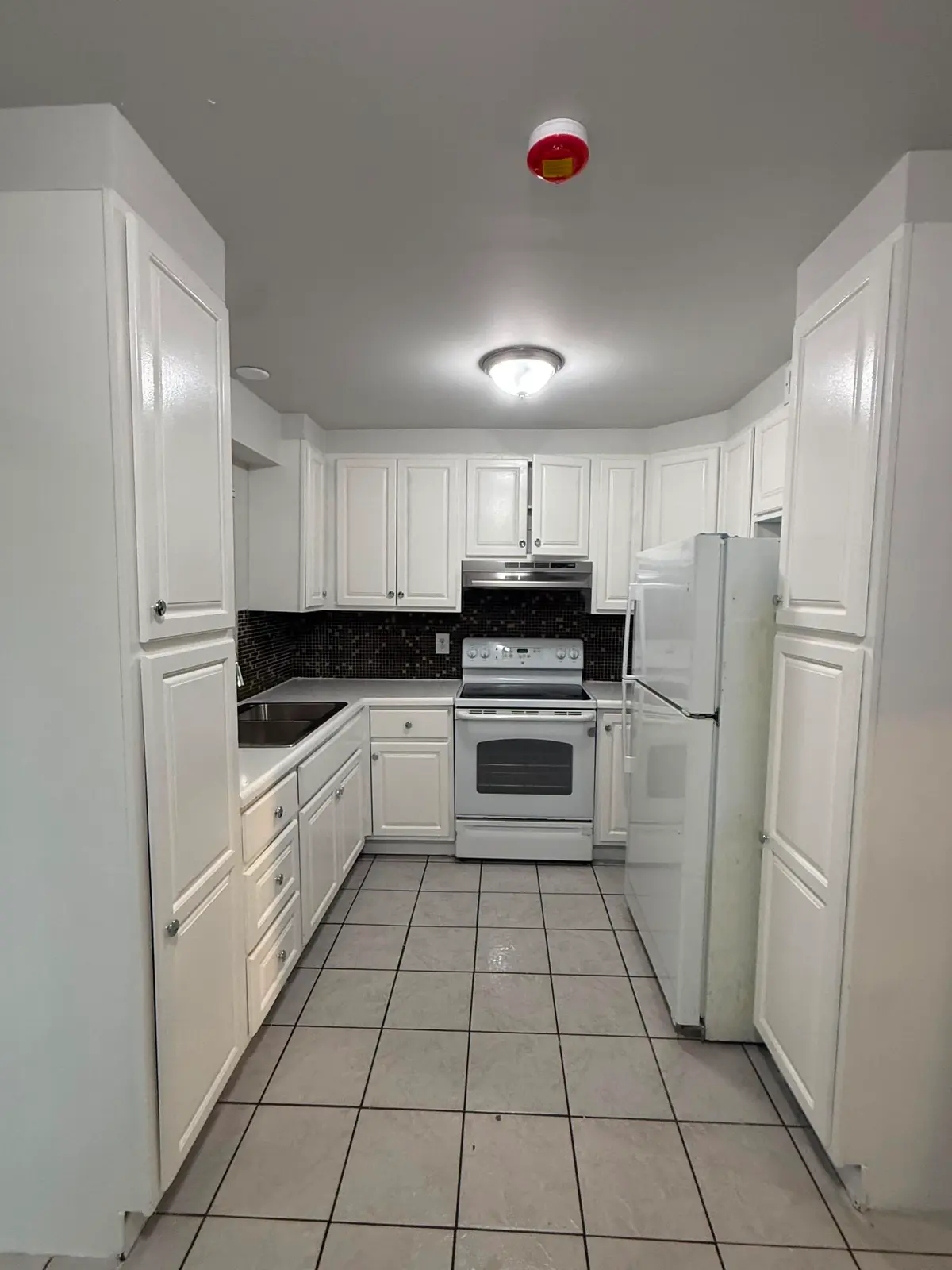 4aad27f3-ae75-4962-a527-1053ae75cb2b at 313 SW 1ST Court L-3, Pompano Beach