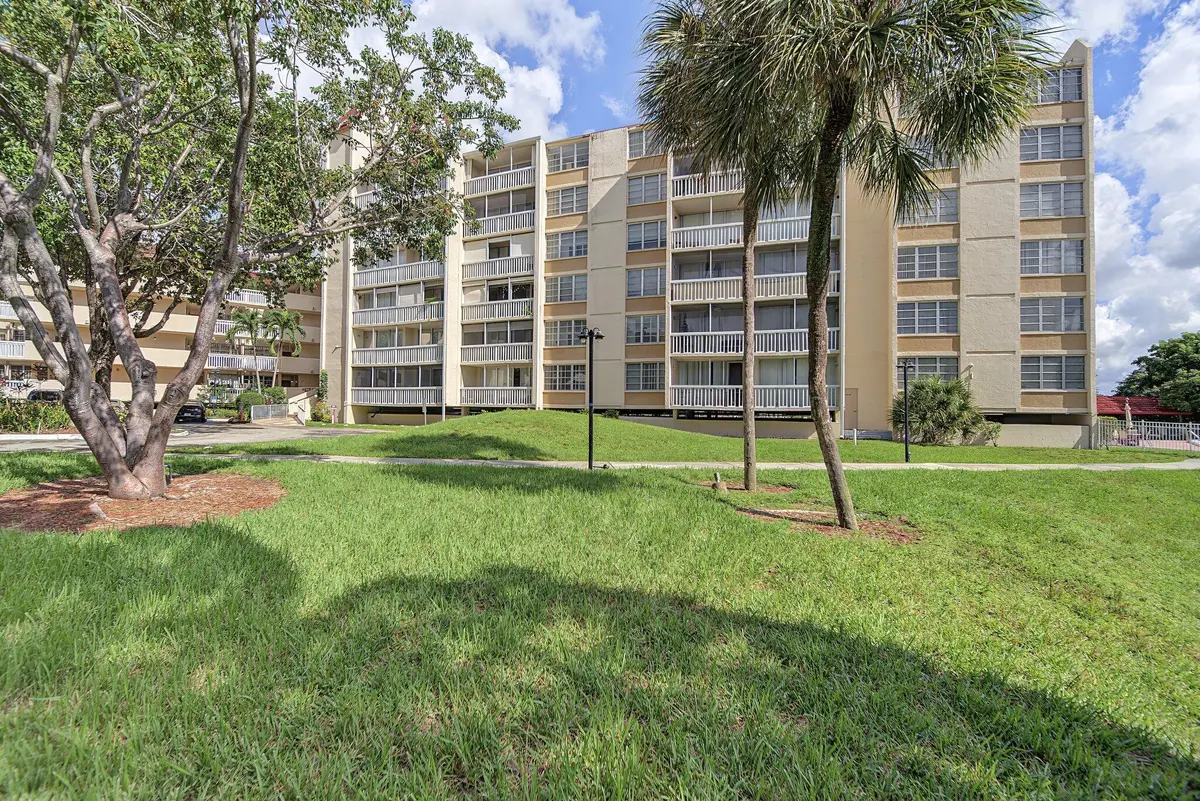 Exterior Front 2 at 7051 Environ Boulevard 534, Lauderhill