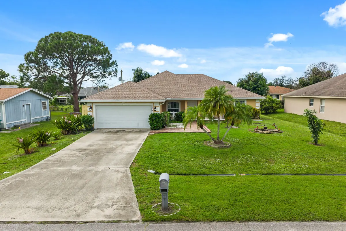 File.2 at 674 SW LUCERO Drive, Port St. Lucie