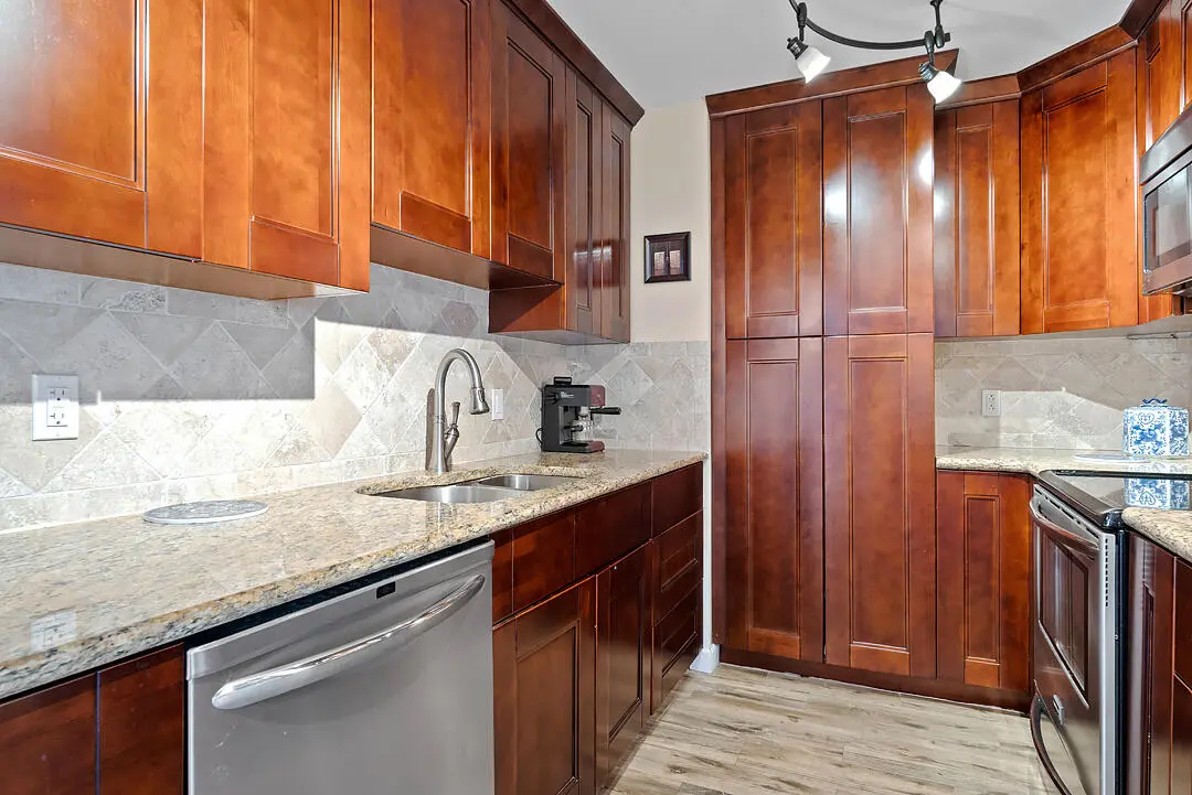 5600-N-FLAGLER-DR-310-33407-011 at 5600 N FLAGLER Drive 310, West Palm Beach