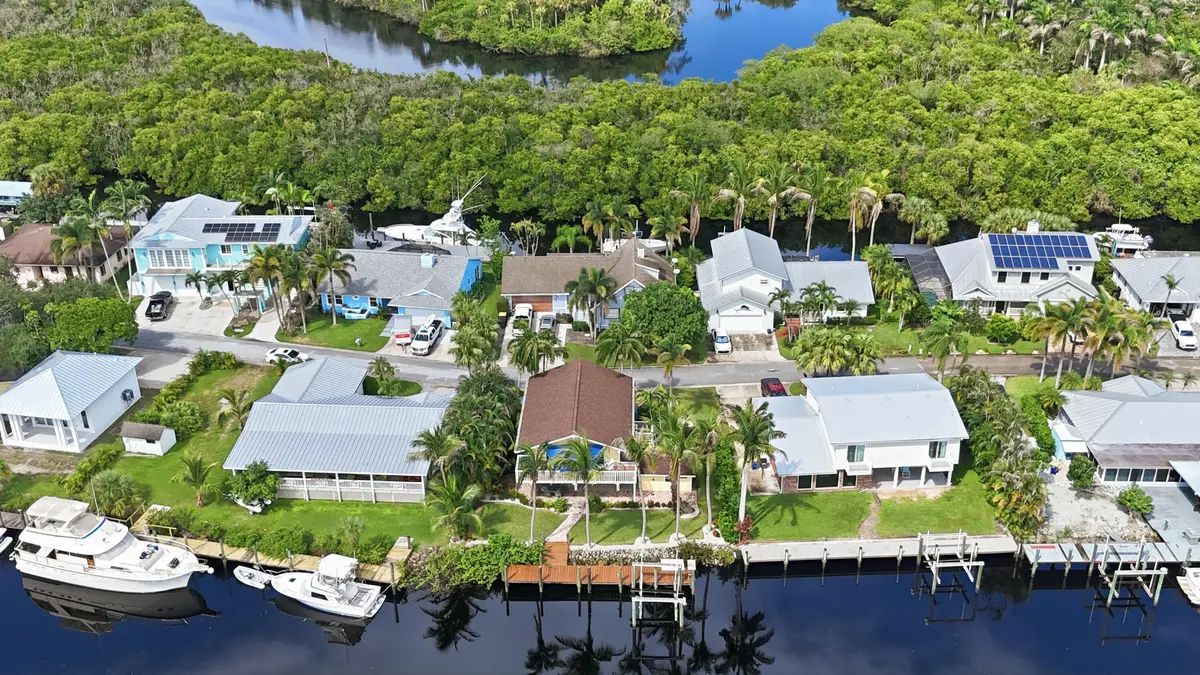 5_backyard at 690 SW Salerno Road, Stuart